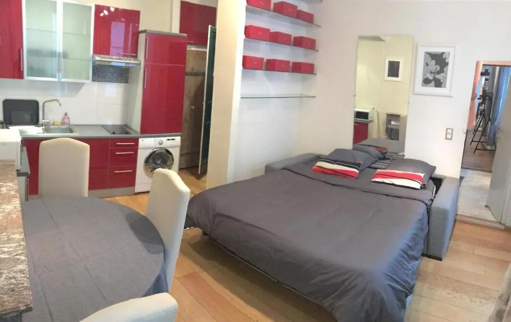 Paris Center Apart Saintgermainsdespres Apartment